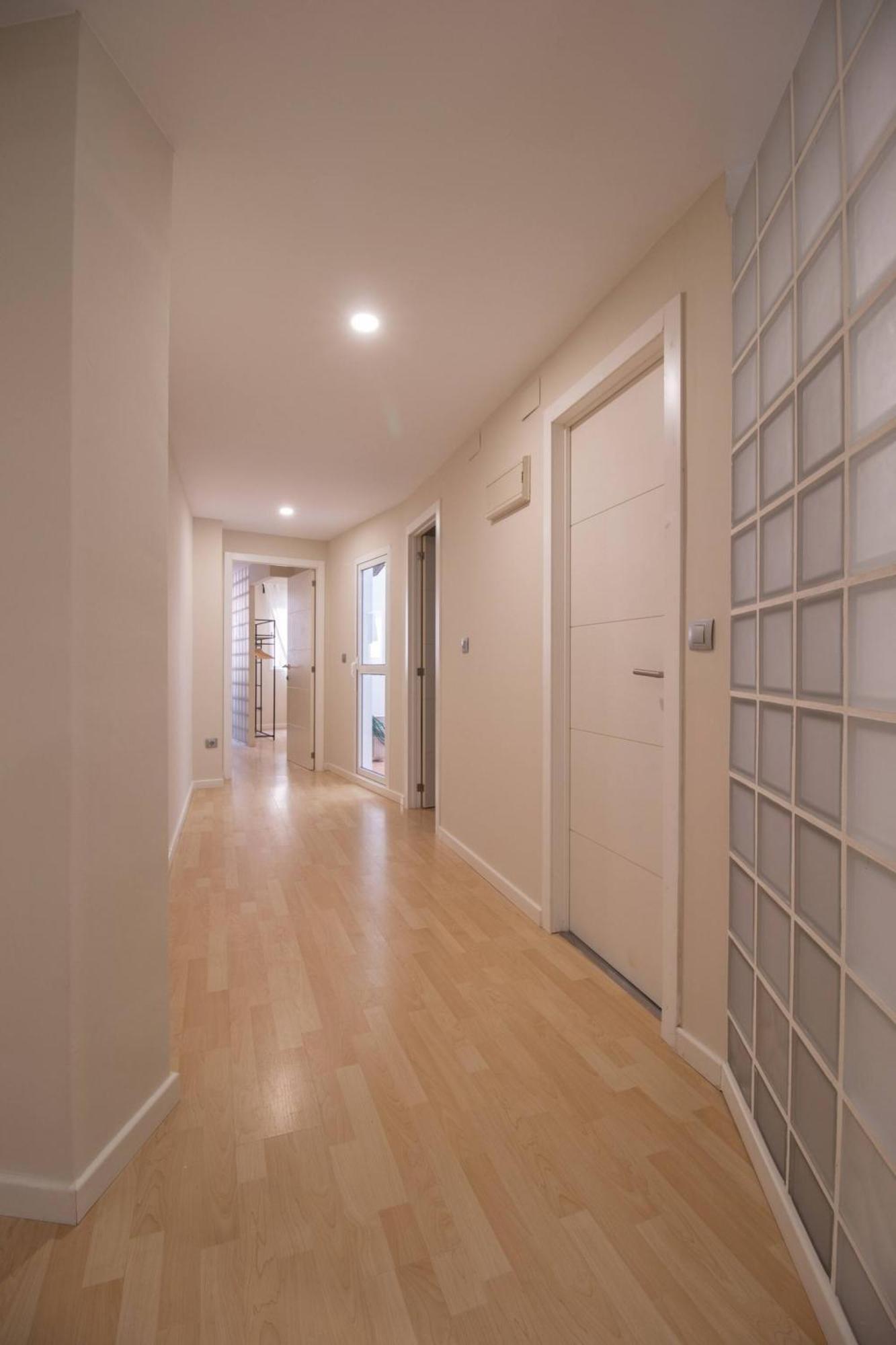 Old Town Flat By Concept Flats Valence