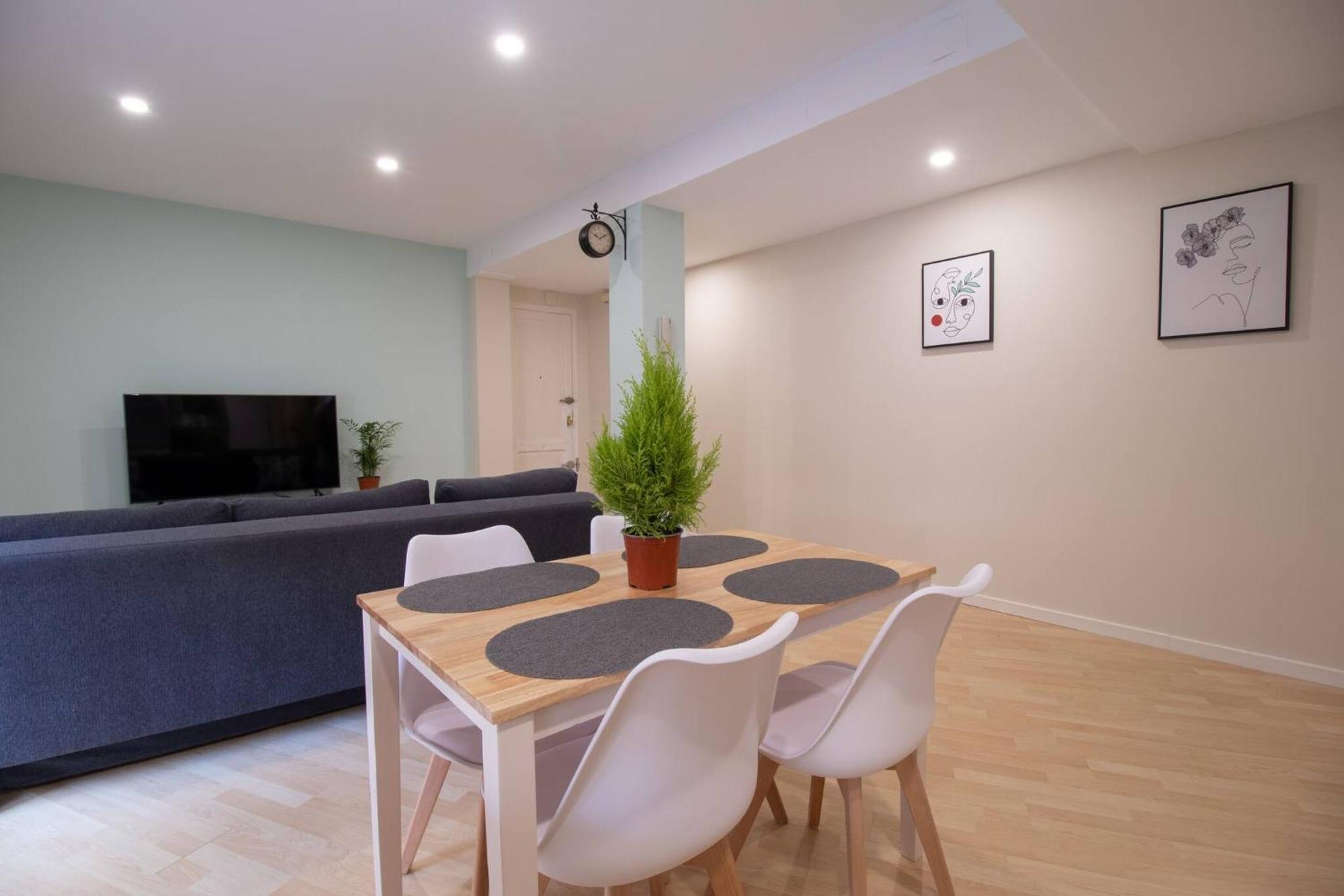 Old Town Flat By Concept Flats Appartement